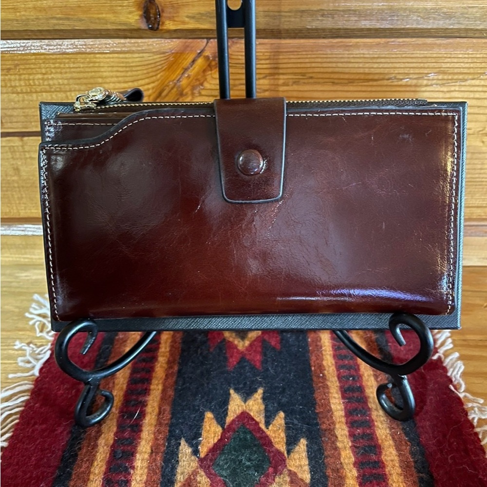 NEW in box Leather Wallet